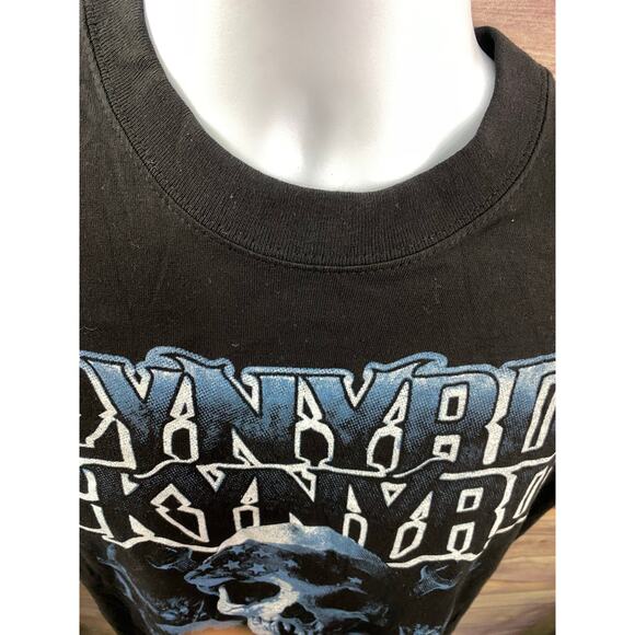 Lynyrd Skynyrd T-Shirt Size Medium Black Skull Flames Whiskey - Picture 7 of 8